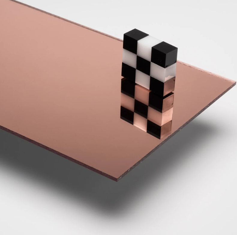 0,80 Rose Gold Aynalı Pleksi Levha (122×244 cm)